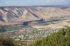 37401950854_4639268186_m